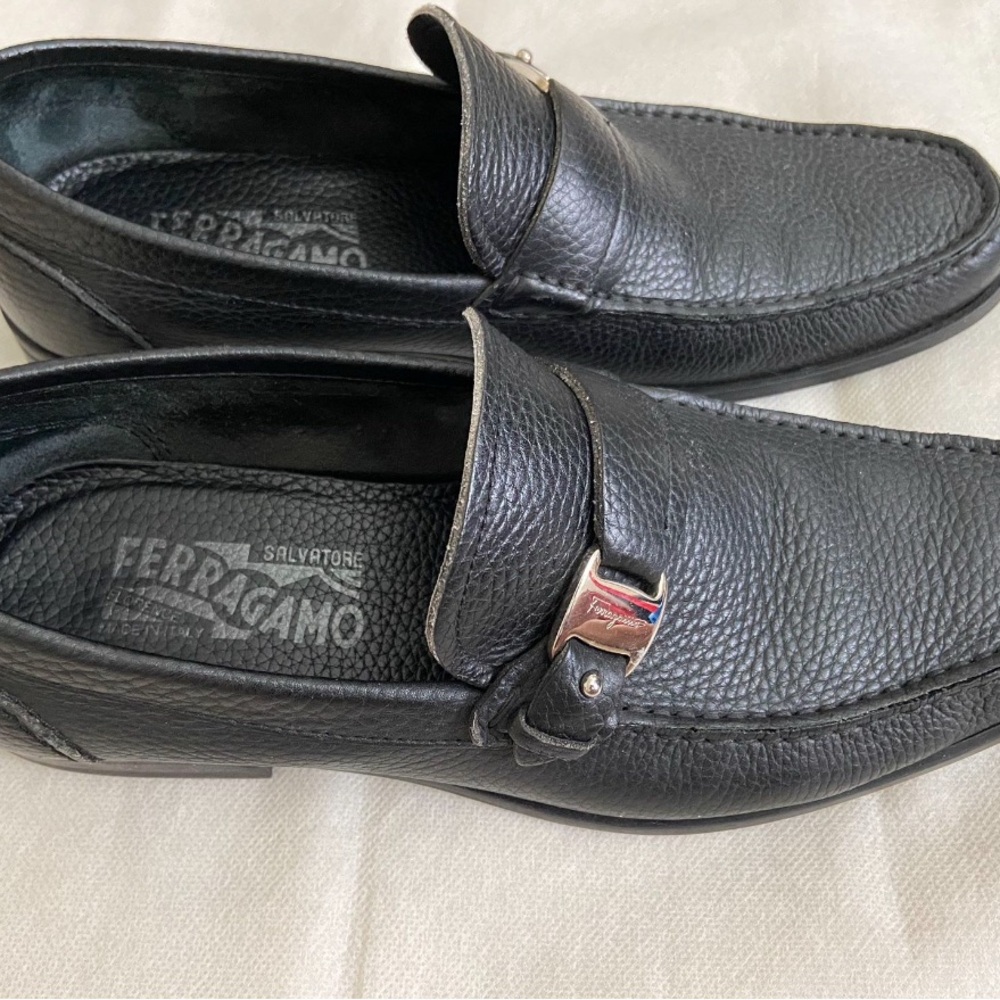 Salvatore Ferragamo Black Leather Men's Loafers
